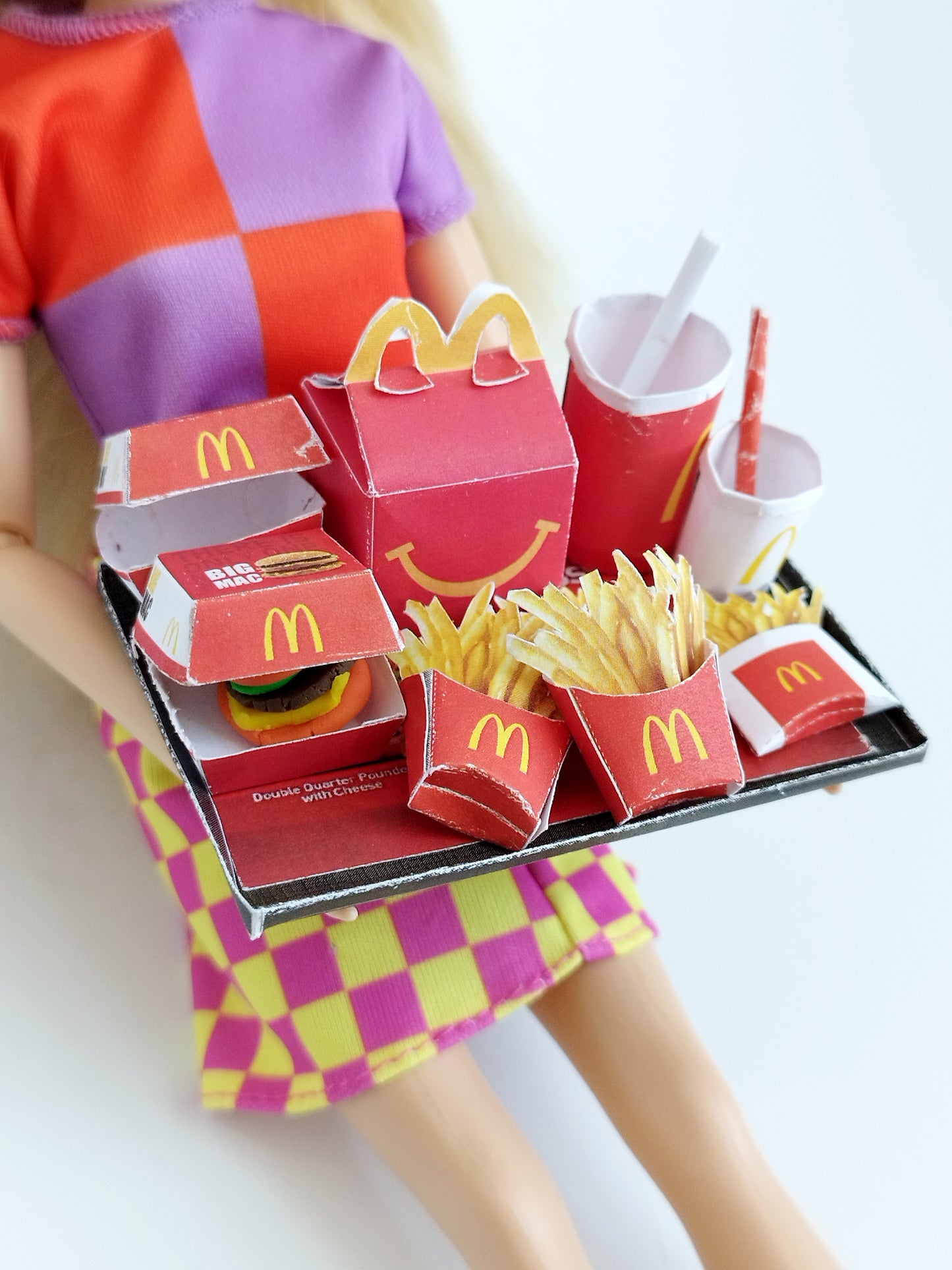 10 pieces McDonald's Meal and Happy Meal Set - Printable Dollhouse Mcdonald Fast Food for doll - Burger, Fries, DIY,