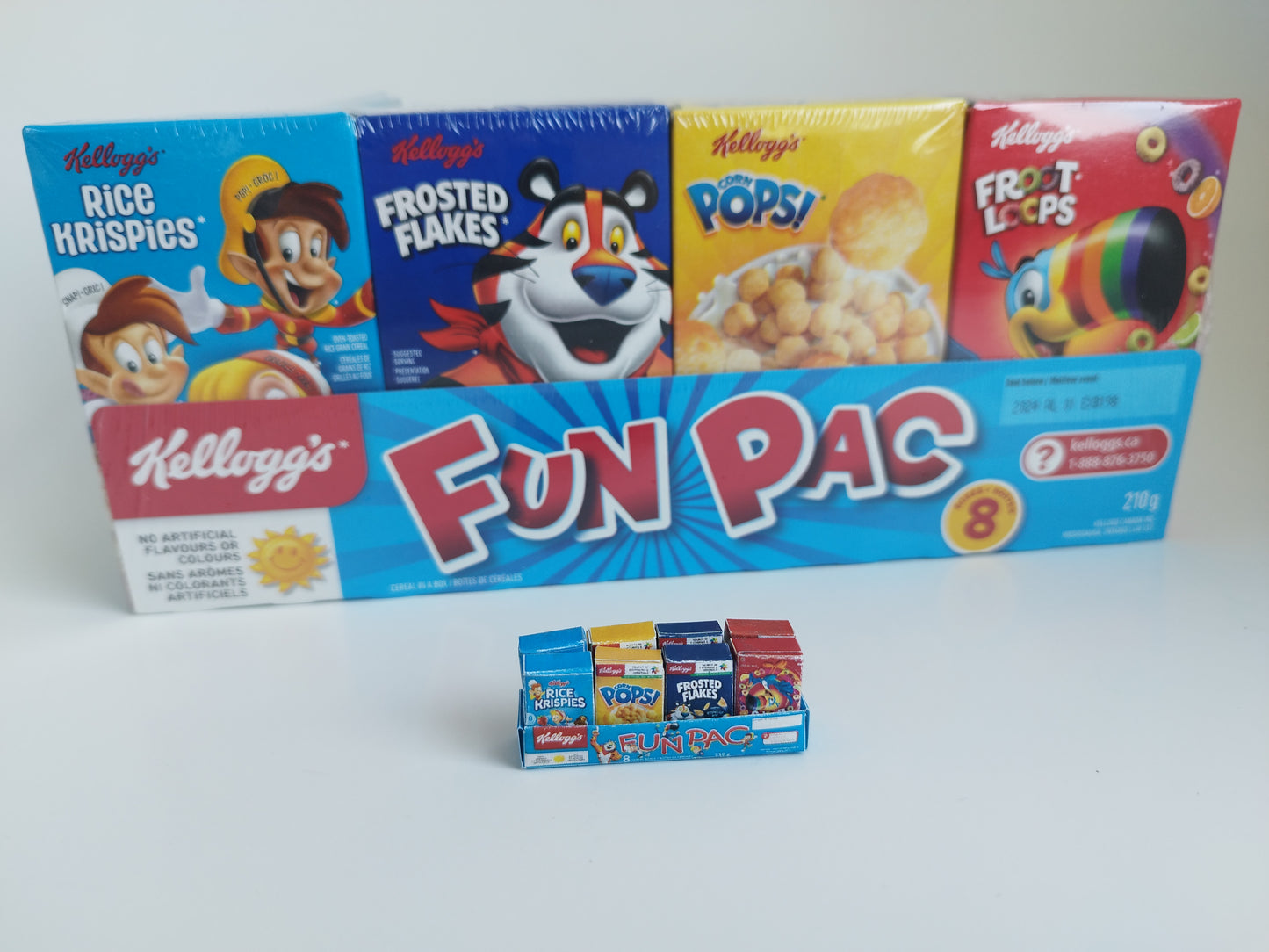 Add a classic breakfast vibe to your dollhouse with this 1:6 scale Mini Kellogg's Cereal Fun Pack, featuring a printable miniature template. Ideal for collectors and miniature fans looking for a fun, retro detail