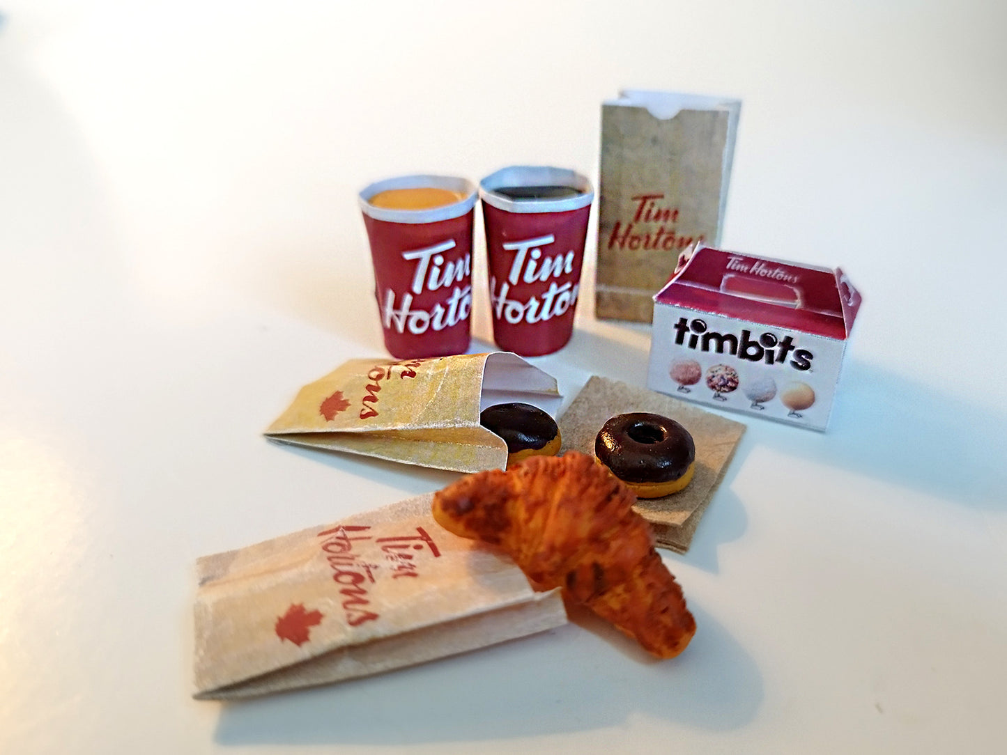 5 pieces Mini Tim Hortons-Inspired Meal Set for Dollhouses - Printable Mini Food Items, printable miniature template