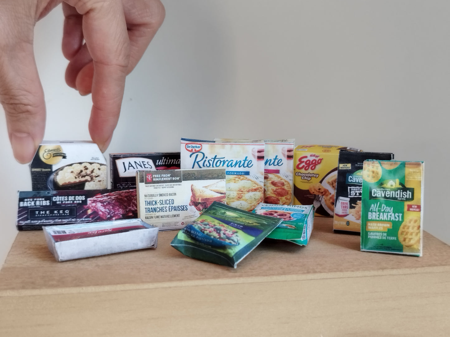 1:6 scale Frozen foods - Printable Dollhouse Frozen foods