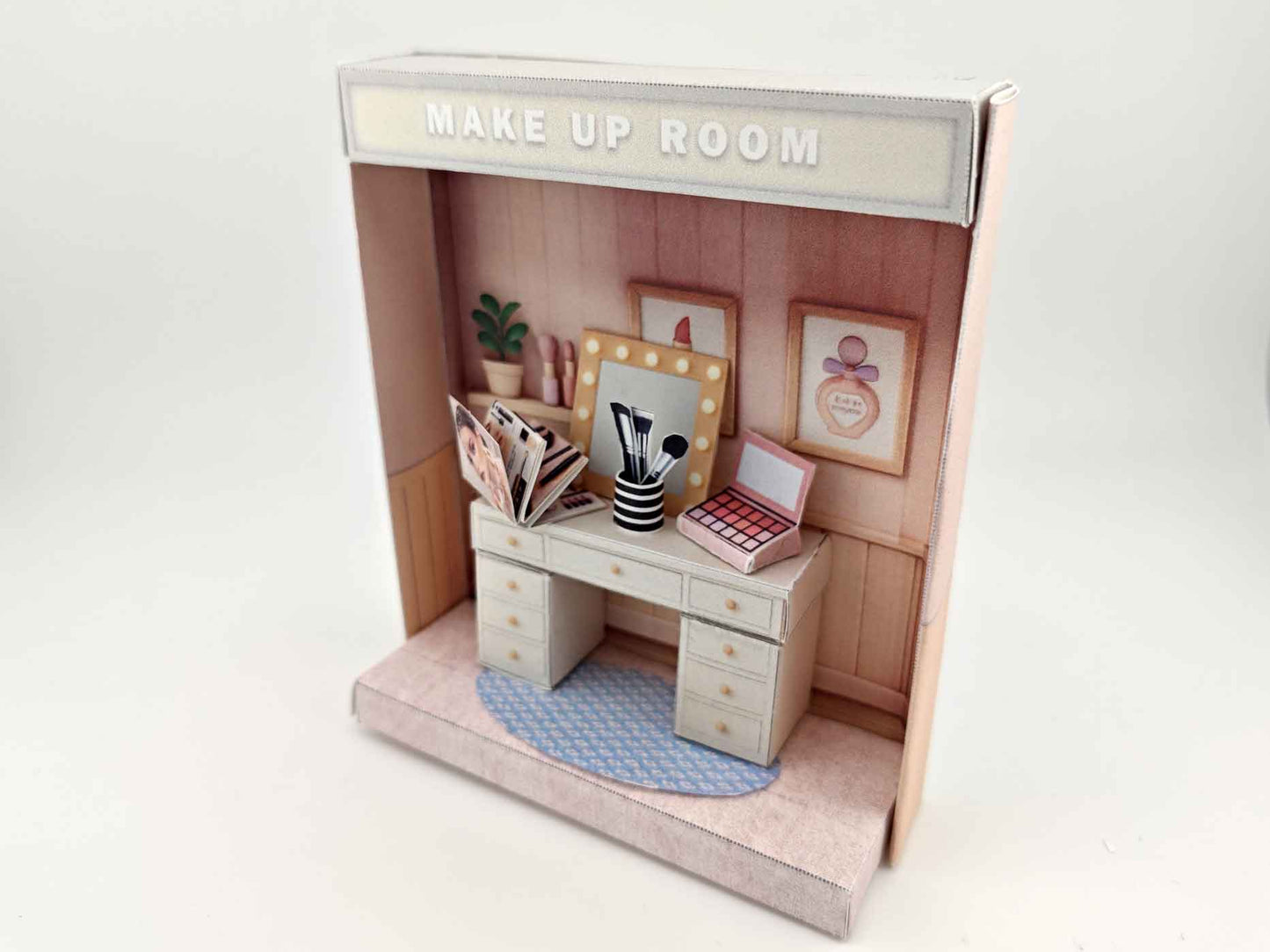 Pick Scene Pink Make Up Room — Stylish DIY Miniature Kit for 3-Inch Dolls