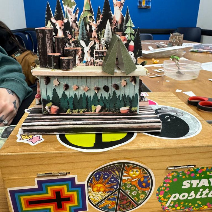 Crafting as a Lifeline: How One Therapist is Using Mini Dioramas in Addiction Recovery