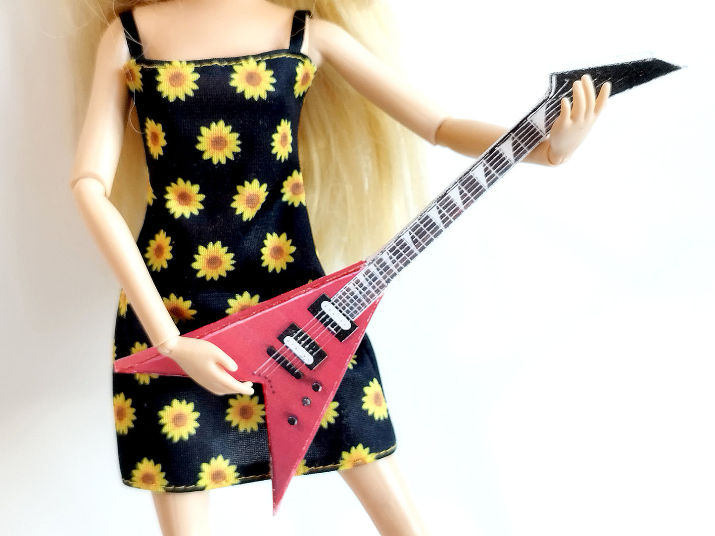 1:6 Mini Red Electric Guitar with amp, DIY Miniature Music Instrument printable template for Dollhouse home decoration and accessory