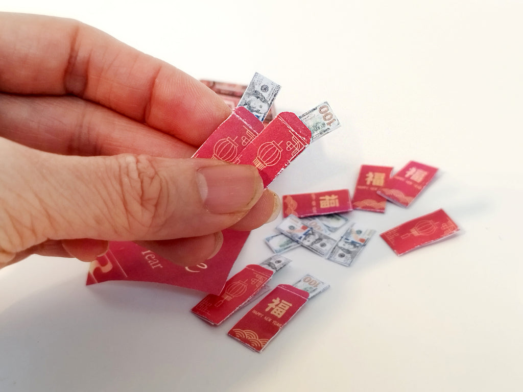 Chinese Lunar New Year candy box , red pocket with US dollar