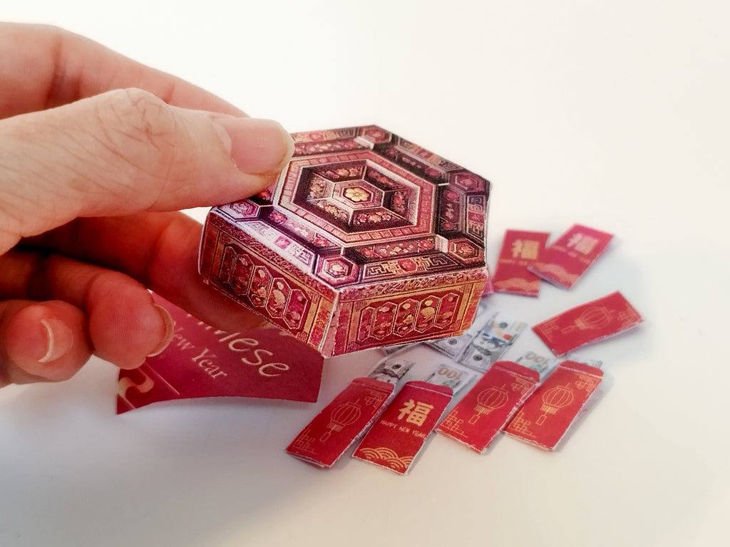 Chinese Lunar New Year candy box , red pocket with US dollar