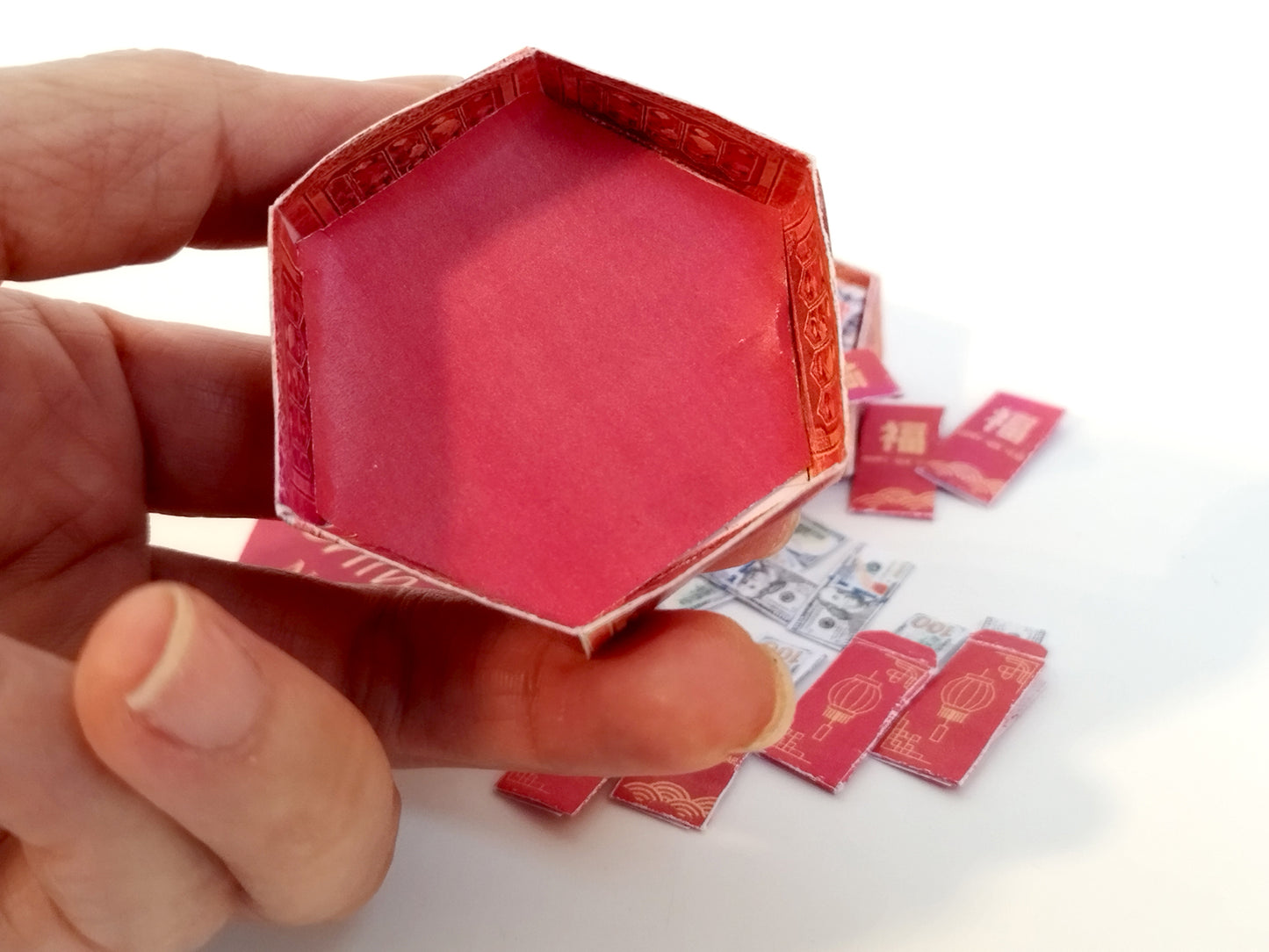 *FREE DOWNLOAD*  Chinese Lunar New Year candy box , red pocket with US dollar for doll and barbie, festival limited