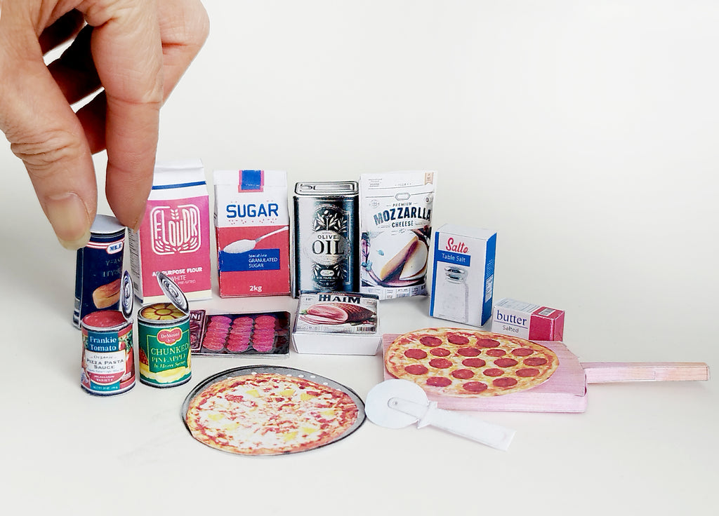 1:6 scale printable miniature pizza set with 16 pieces including pizzas, pizza boxes, and accessories for dollhouse supermarket or pizza shop