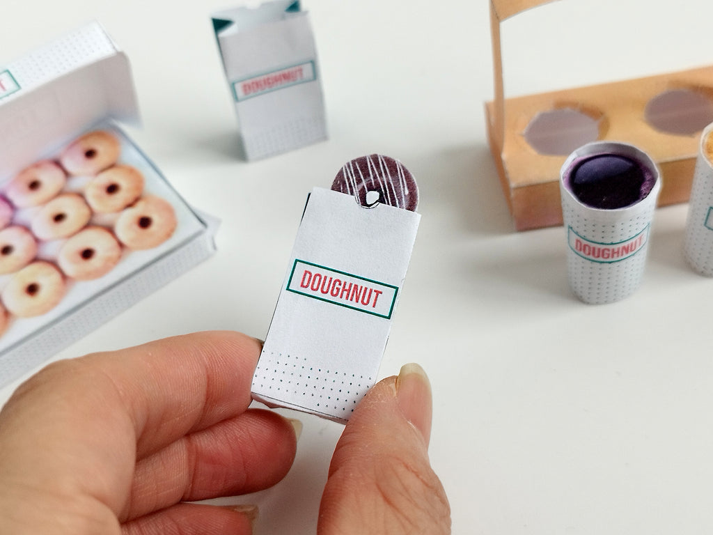 Printable dollhouse fast food set with doughnuts, coffee, and tray, DIY miniature template for dolls.