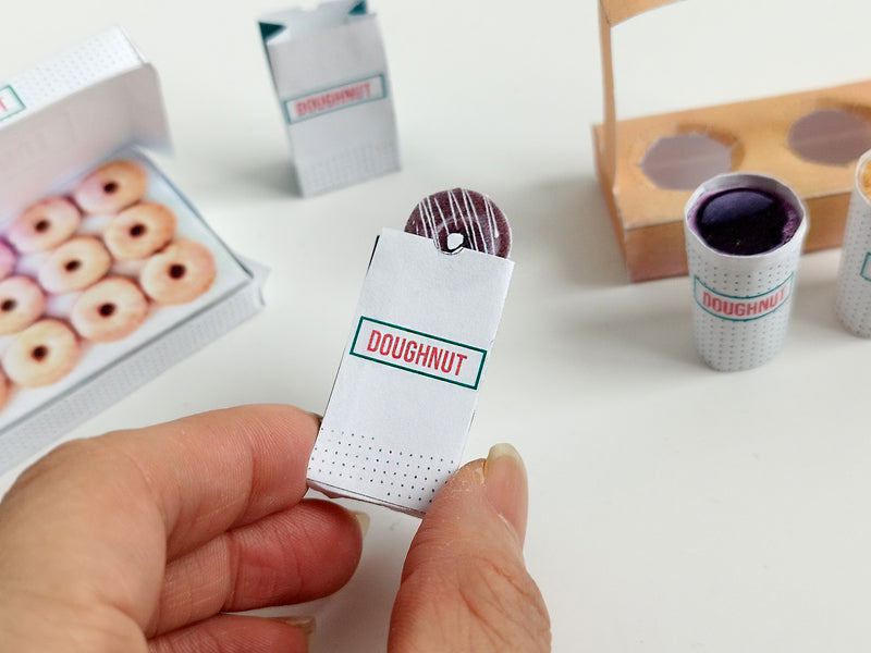 Printable dollhouse fast food set with doughnuts, coffee, and tray, DIY miniature template for dolls.