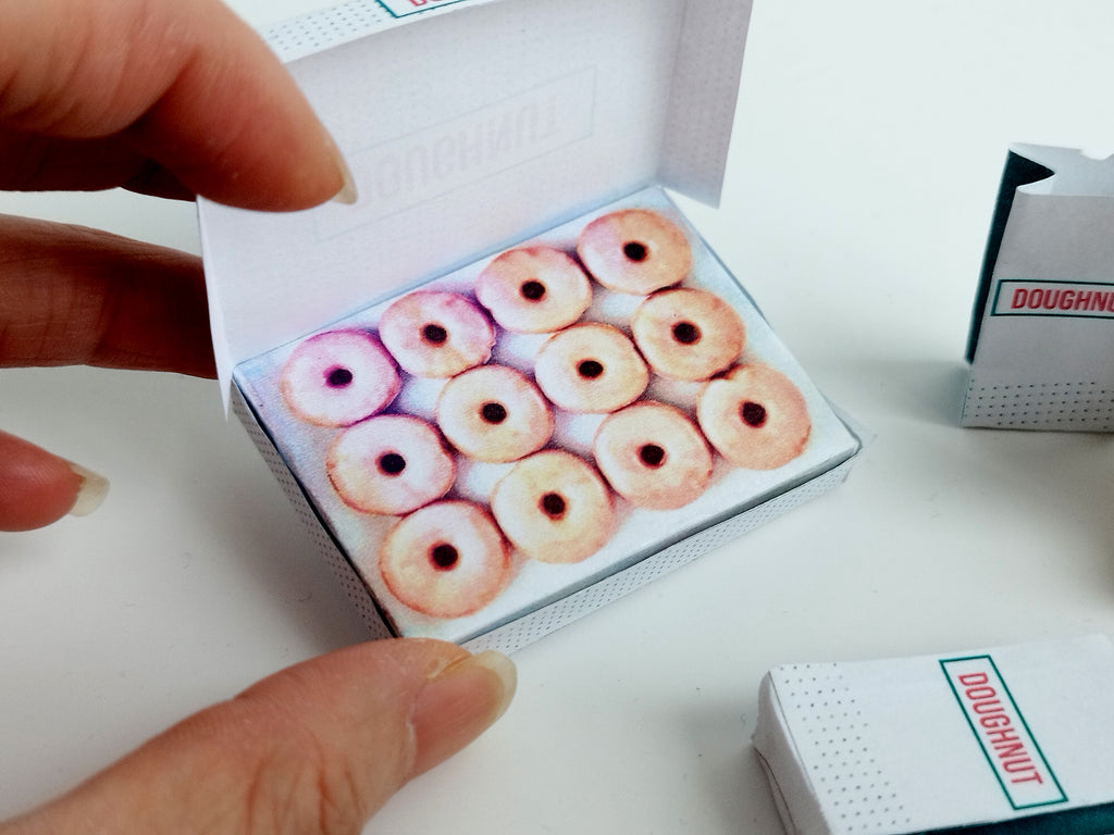 Printable dollhouse fast food set with doughnuts, coffee, and tray, DIY miniature template for dolls.