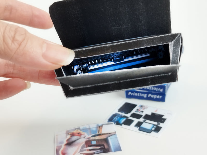 1:6 paper printer and printing paper  -  Designed for crafting dollhouse office space