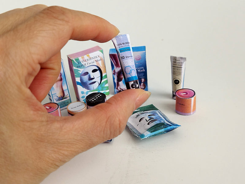 DIY Dollhouse Skincare Miniatures, 1:6 Scale Printable PDF (11 items Facial Masks, Cream)