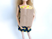 A set of 1:6 and 1:12 scale printable brown paper shopping bags in three sizes, designed for dollhouse supermarkets or dioramas, featuring craft paper or color print options for detailed, miniature shopping scenes.
