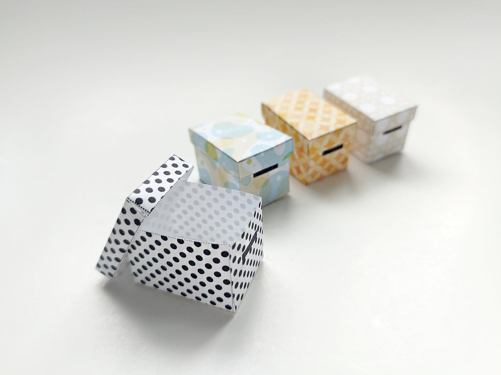 1:12 organization boxes 4 items in different color, easy fold