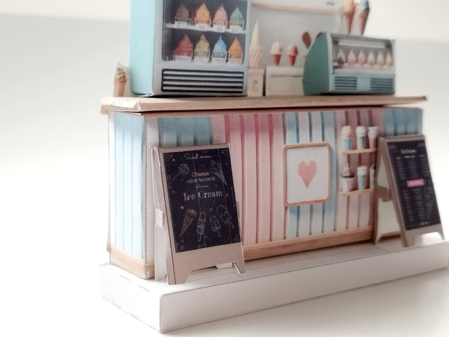 - Ice Cream Shop 3D stand - DIY scenery miniature craft kit, 3D stand, miniature models, refrigerator, ice cream counter, grocery, diorama