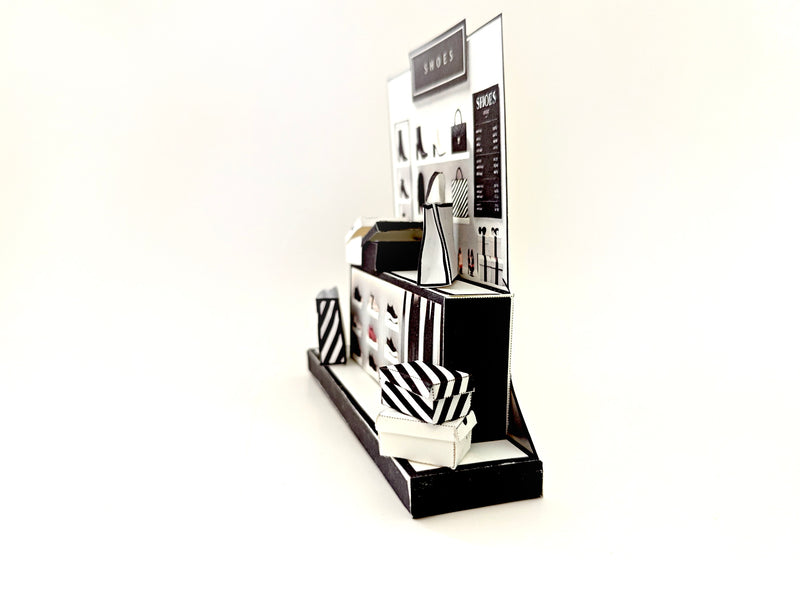  Perfect for marking any occasion, this printable template brings creative 3D design to life in the form of a charming Shoes shop miniature pop-up frame. 