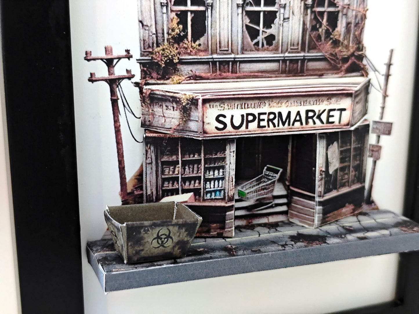 - PickScene Zombie Hypocaust Supermarket - 5*7 inches 3D frame