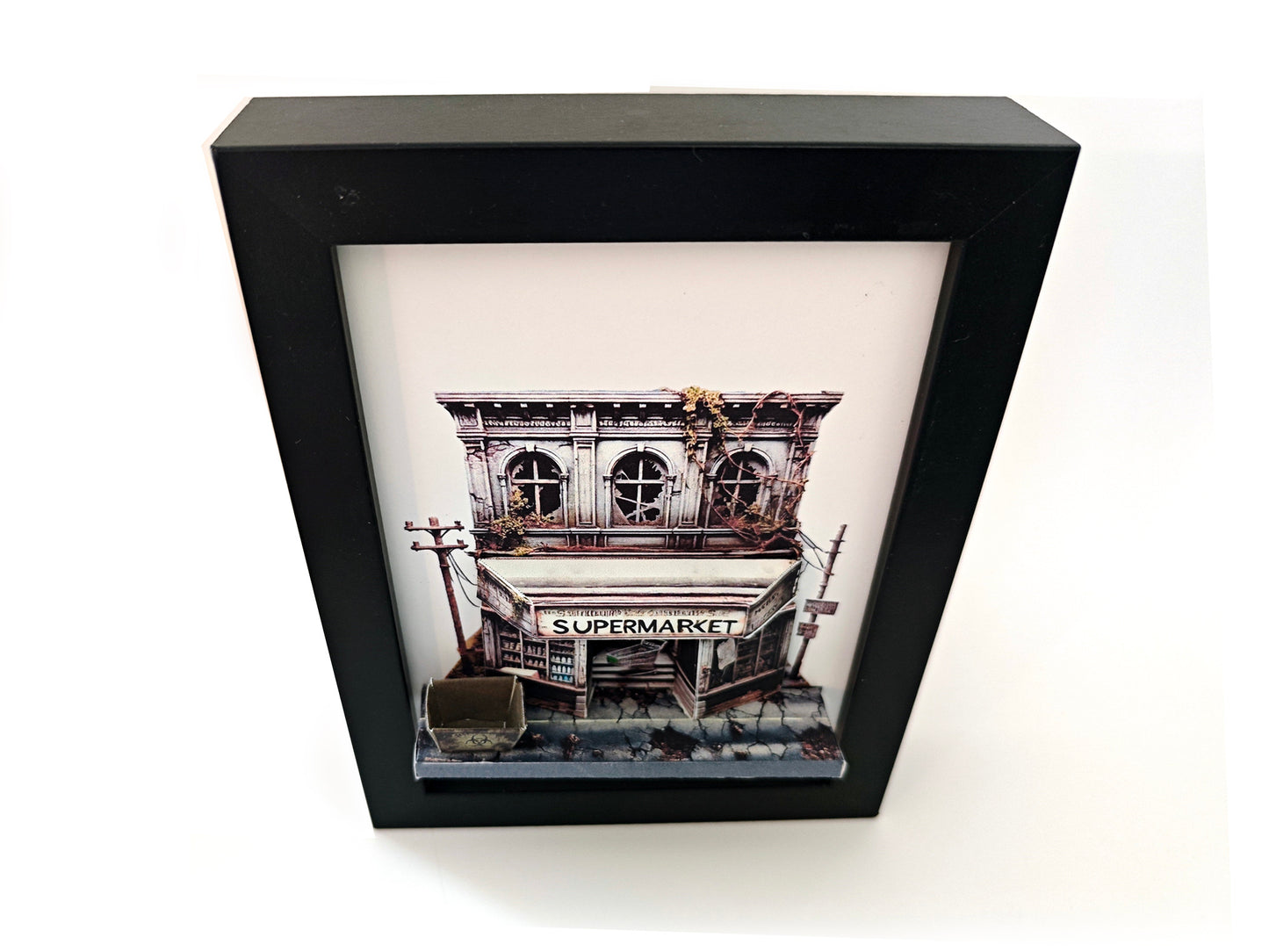 - PickScene Zombie Hypocaust Supermarket - 5*7 inches 3D frame