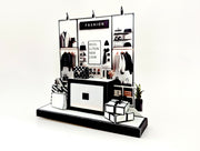  Perfect for marking any occasion, this printable template brings creative 3D design to life in the form of a charming Shoes shop miniature pop-up frame. 