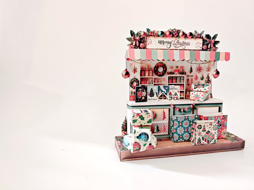 Christmas stand, Christmas presents, cards, bags, DIY present for friends, holiday card, gift idea,
