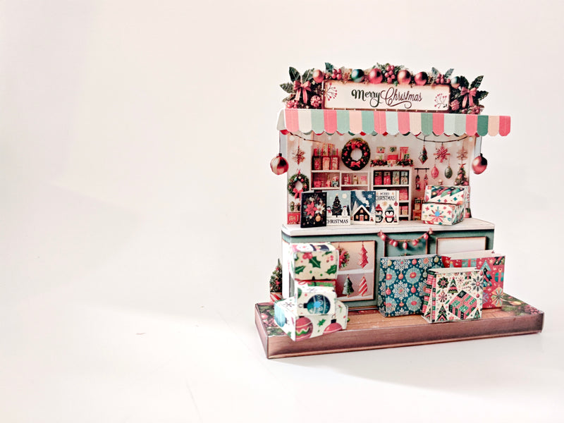 Christmas stand, presents, cards, bags, DIY present for friends, holiday card, gift idea,