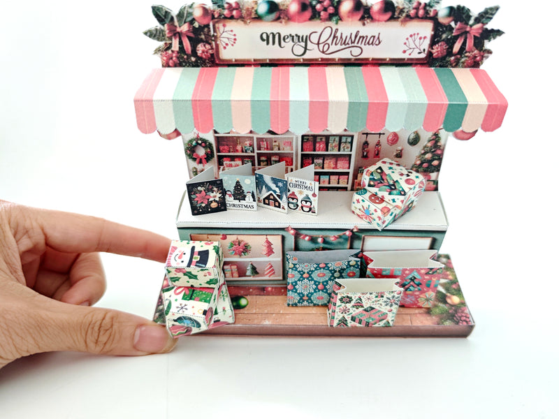 Christmas stand, presents, cards, bags, DIY present for friends, holiday card, gift idea,