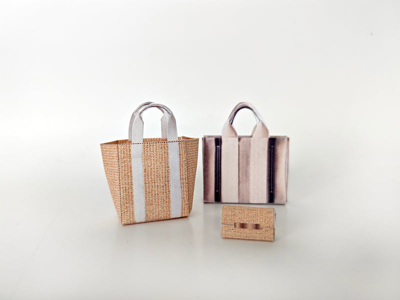 Add flair to your dollhouse or diorama with this 1:6 scale set of 3 linen tote shopping bags, including grocery bags, mini bags, and a mini wallet. Perfect for miniature department store scenes and collectors.
This printable miniatures is available in a 1:6 play scale, perfect for enhancing your doll and miniature playing experience.

