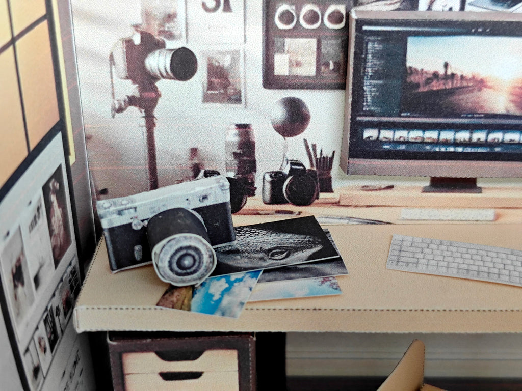 Pick Scene realistic 1:12 photographer working desk-  diorama room, dollhouse, doll scene, camera, photos, working desk