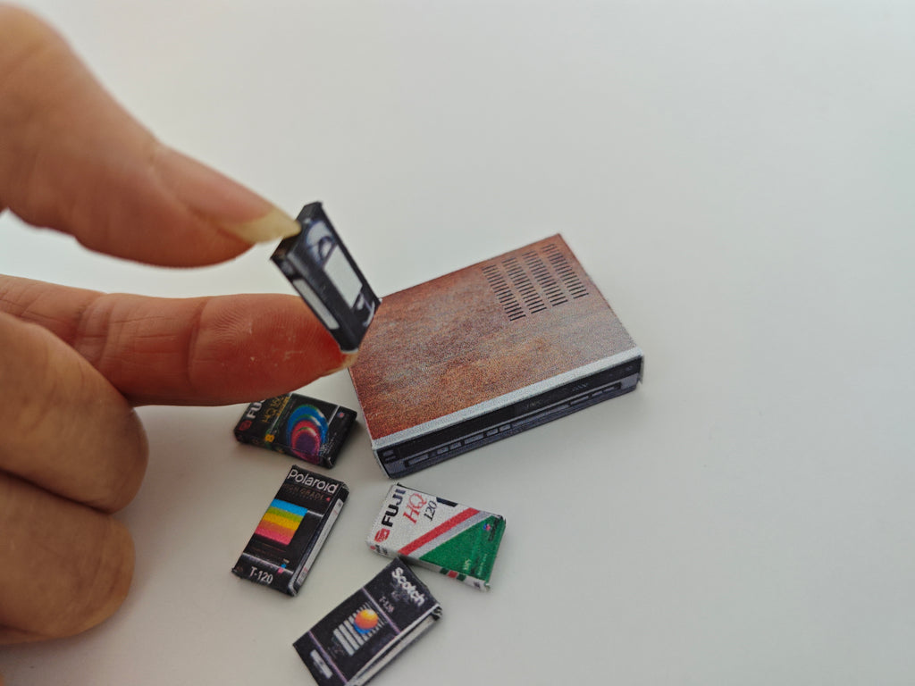 1:12 Scale , 6 items Classic video Tape and record player- Printable Dollhouse decorations - printable miniature template