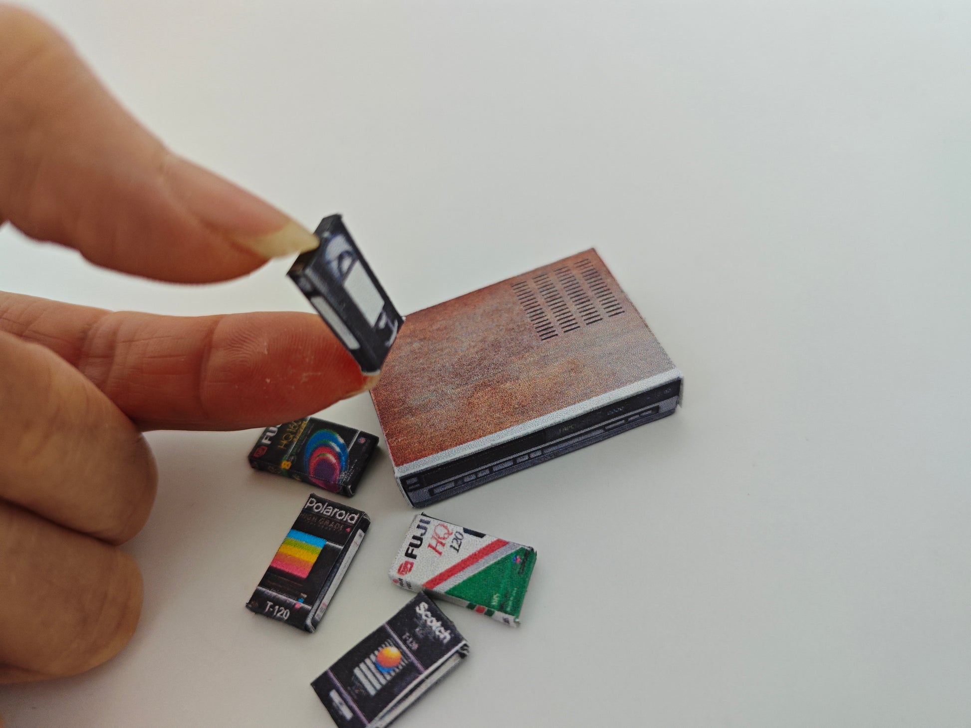 1:12 Scale , 6 items Classic video Tape and record player- Printable Dollhouse decorations - printable miniature template