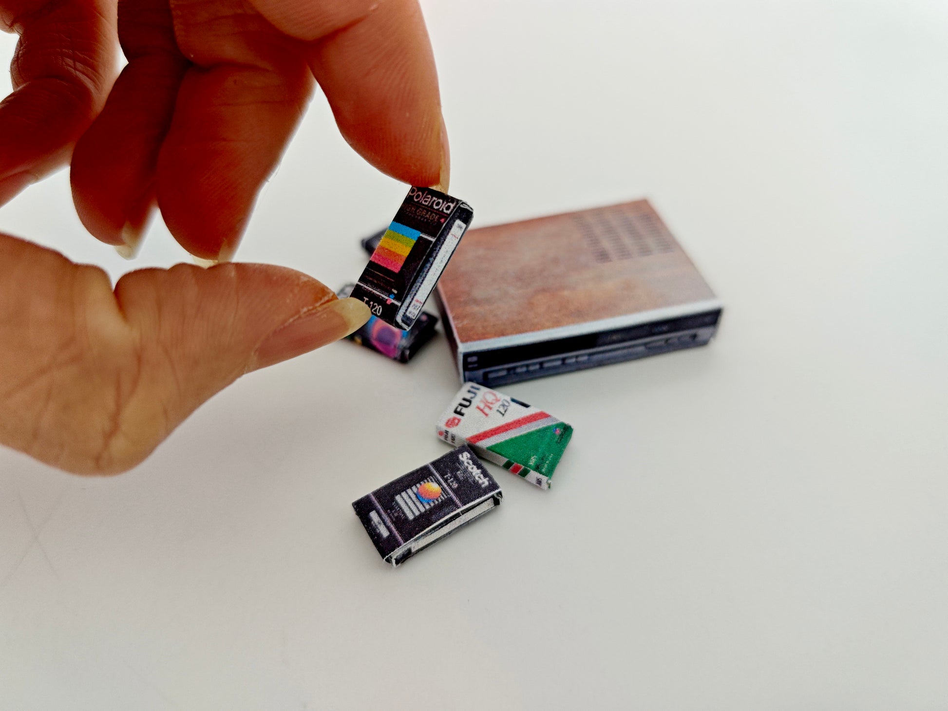 1:12 Scale , 6 items Classic video Tape and record player- Printable Dollhouse decorations - printable miniature template