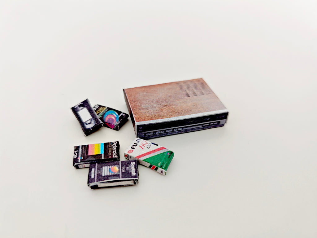 1:12 Scale , 6 items Classic video Tape and record player- Printable Dollhouse decorations - printable miniature template