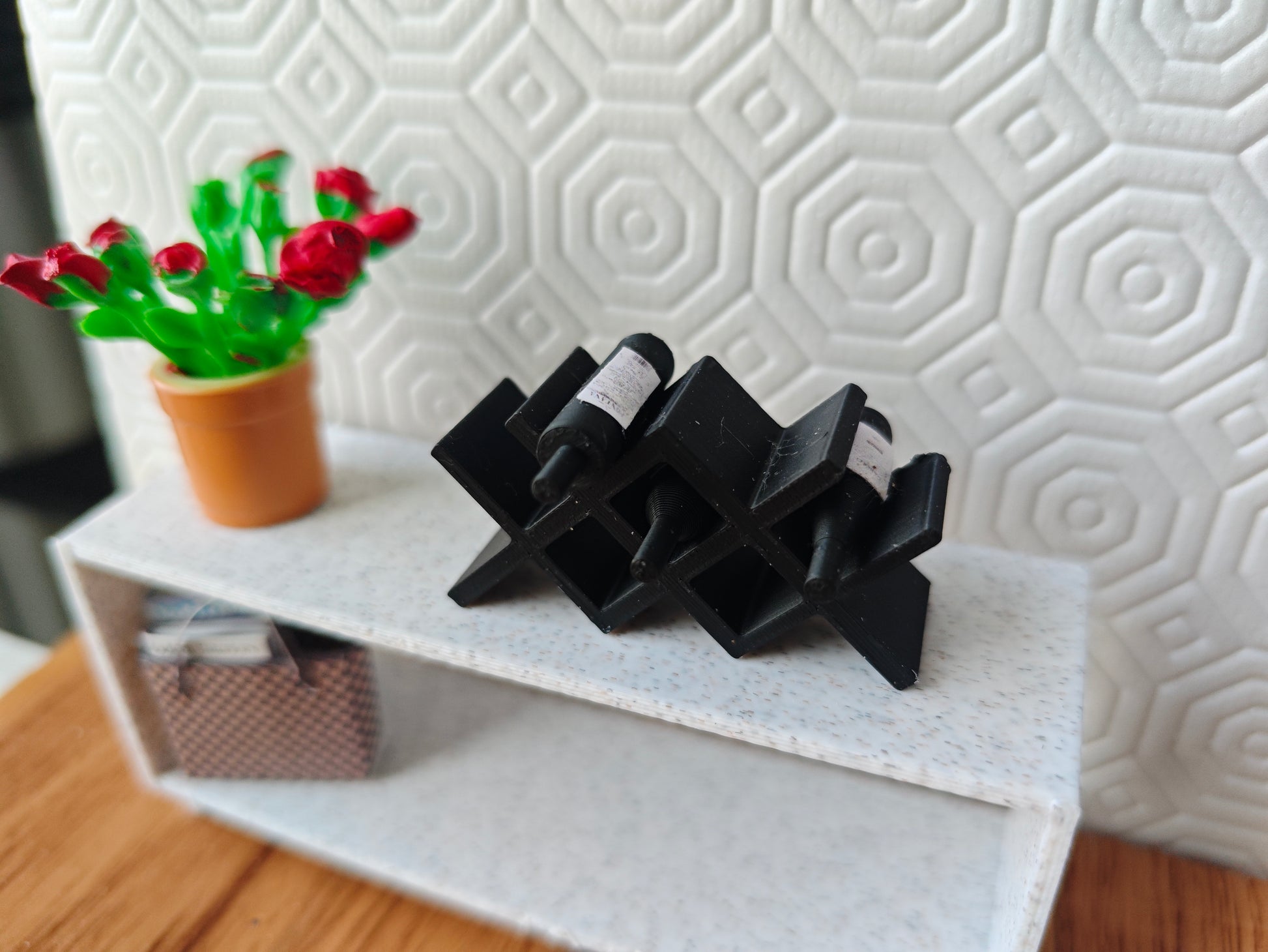 Wine rack holder, Countertop Display Racks for mini kitchen, bar and decoration. STL file for 1:12 dollhouse accessories, sticker included