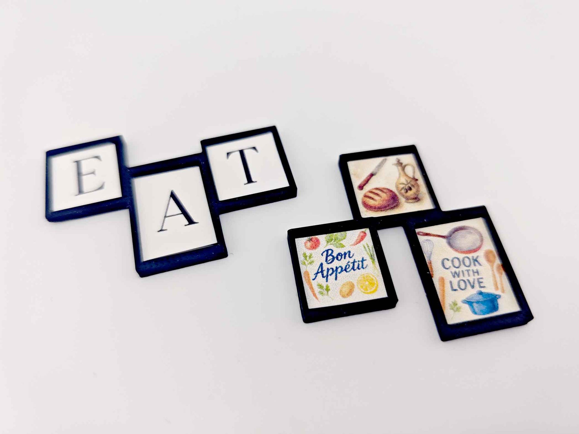 1:12 photo frame for mother's day and kitchen. 4 sets of photo graphic included, 3D print file, miniature dollhouse decoration