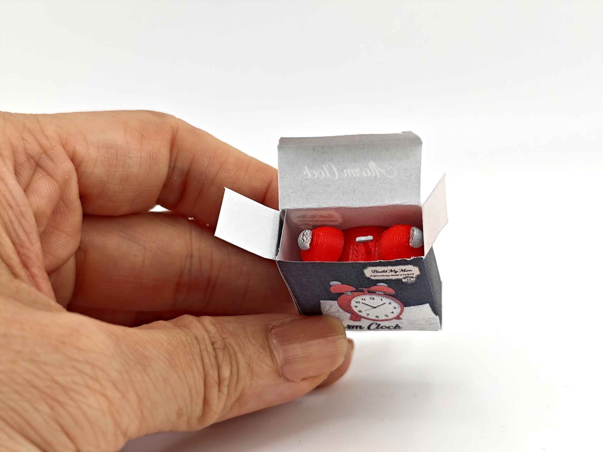 1:12 alarm clock for dollhouse, classic clock vintage style doll accessories stl file miniatures