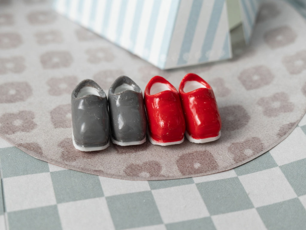1:12 Scale Baby Shoes (Only shoes, not included Baby) | Dollhouse Nursery Essentials (Physical Product)