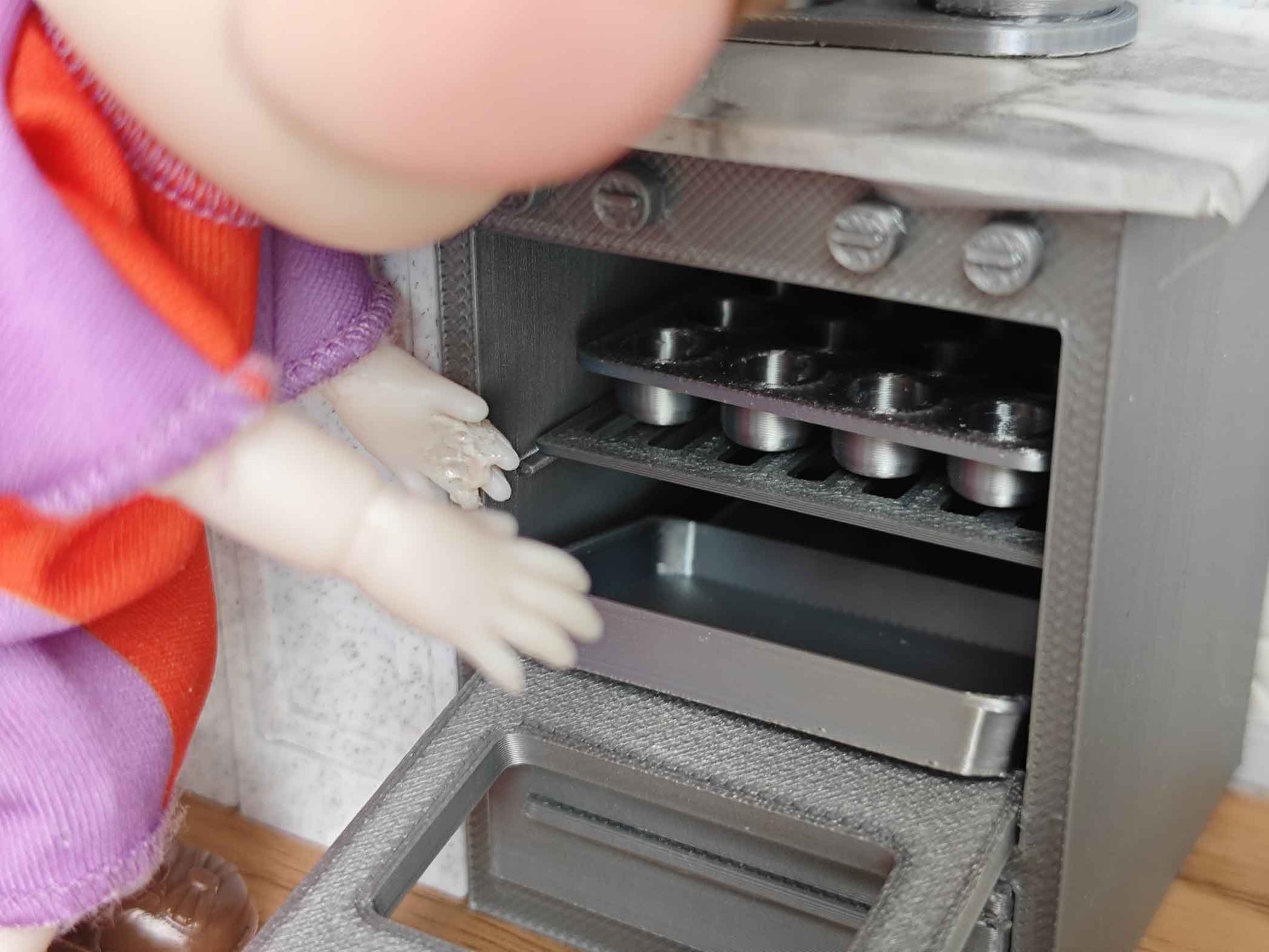 1:12 Miniature Baking Pans — STL File with Muffin, Roast, and Round Pans for Dollhouse Kitchen Scenes