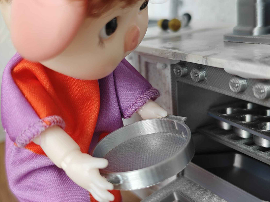 1:12 Miniature Baking Pans — STL File with Muffin, Roast, and Round Pans for Dollhouse Kitchen Scenes