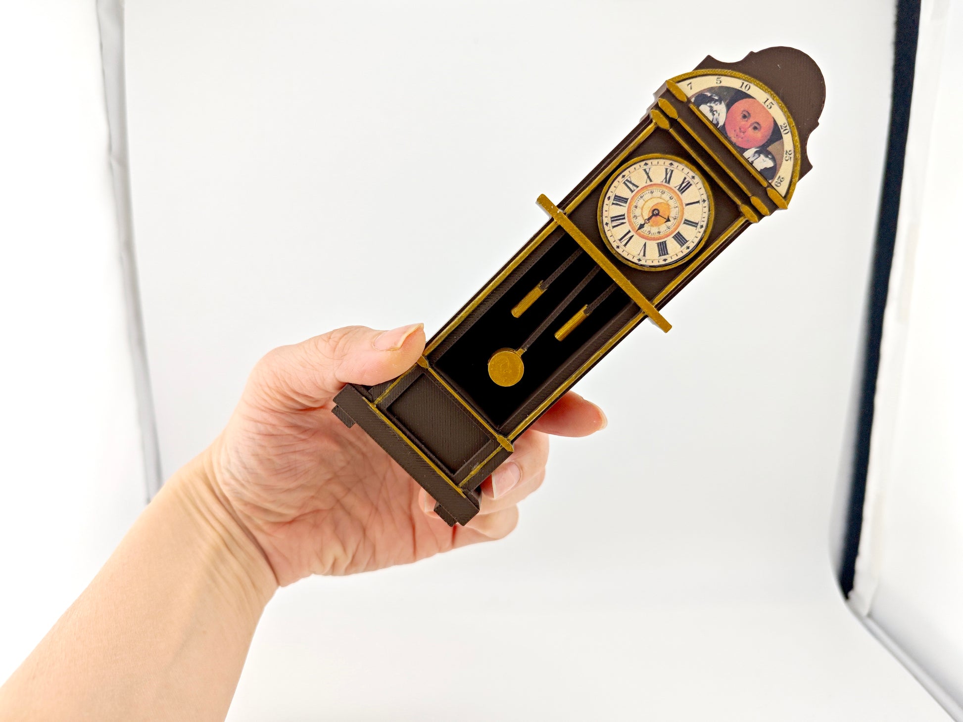 1:12 Grandfather Clock — Vintage Dollhouse STL File with Printable Sticker for DIY