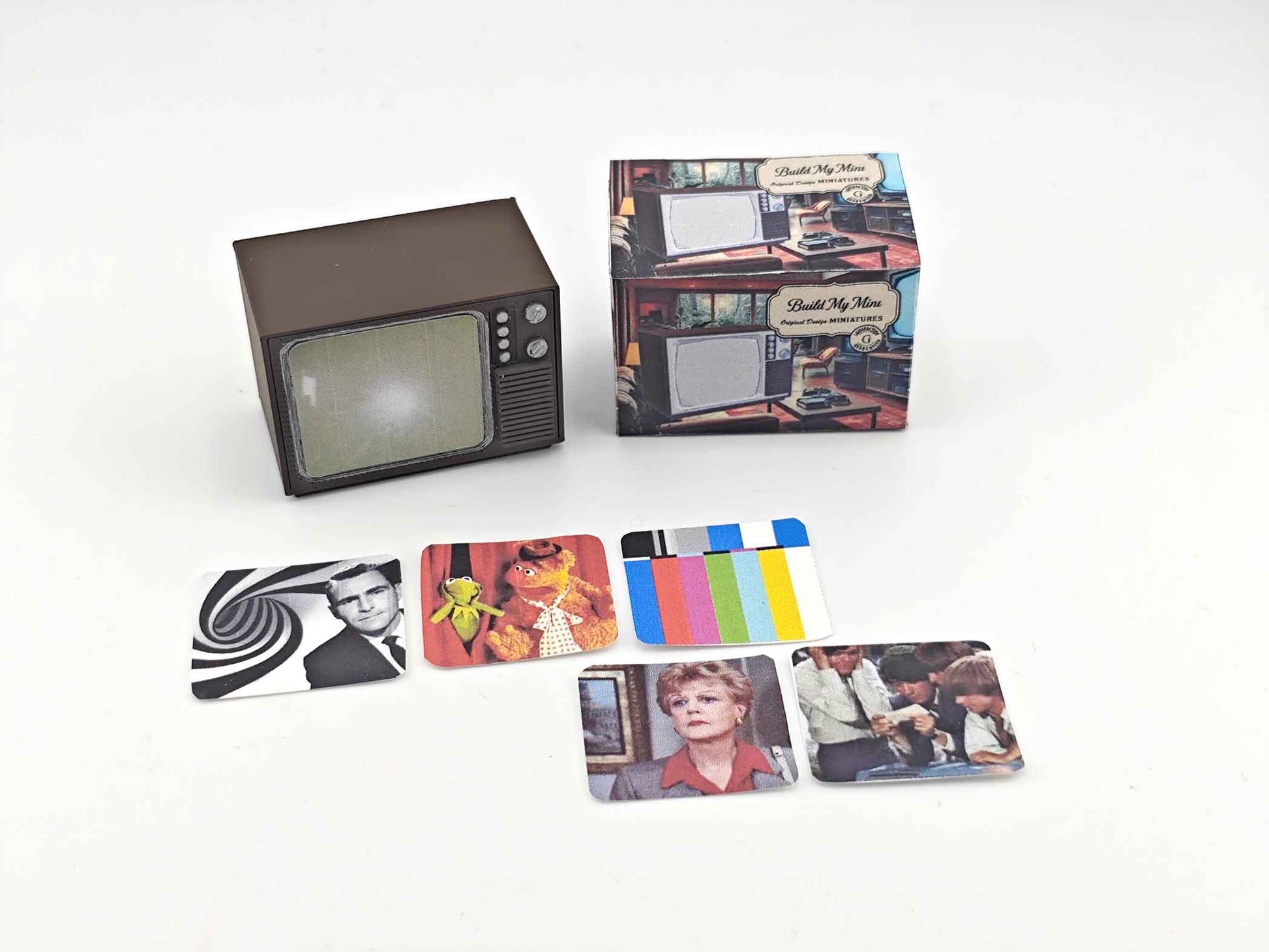 Vintage TV 3d STL file for 1:12 dollhouse, perfect dollhouse decor for classic toy house scene