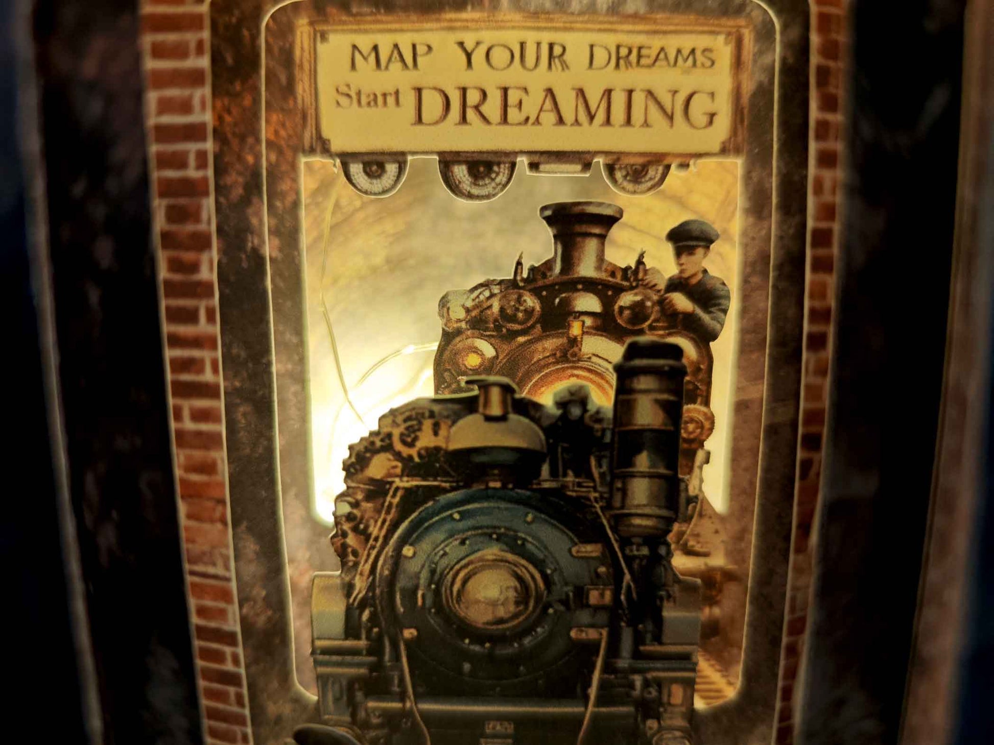 Vintage Steam Train Book Nook Kit – 15 cm Tall Foldable Paper Diorama with LED Lighting