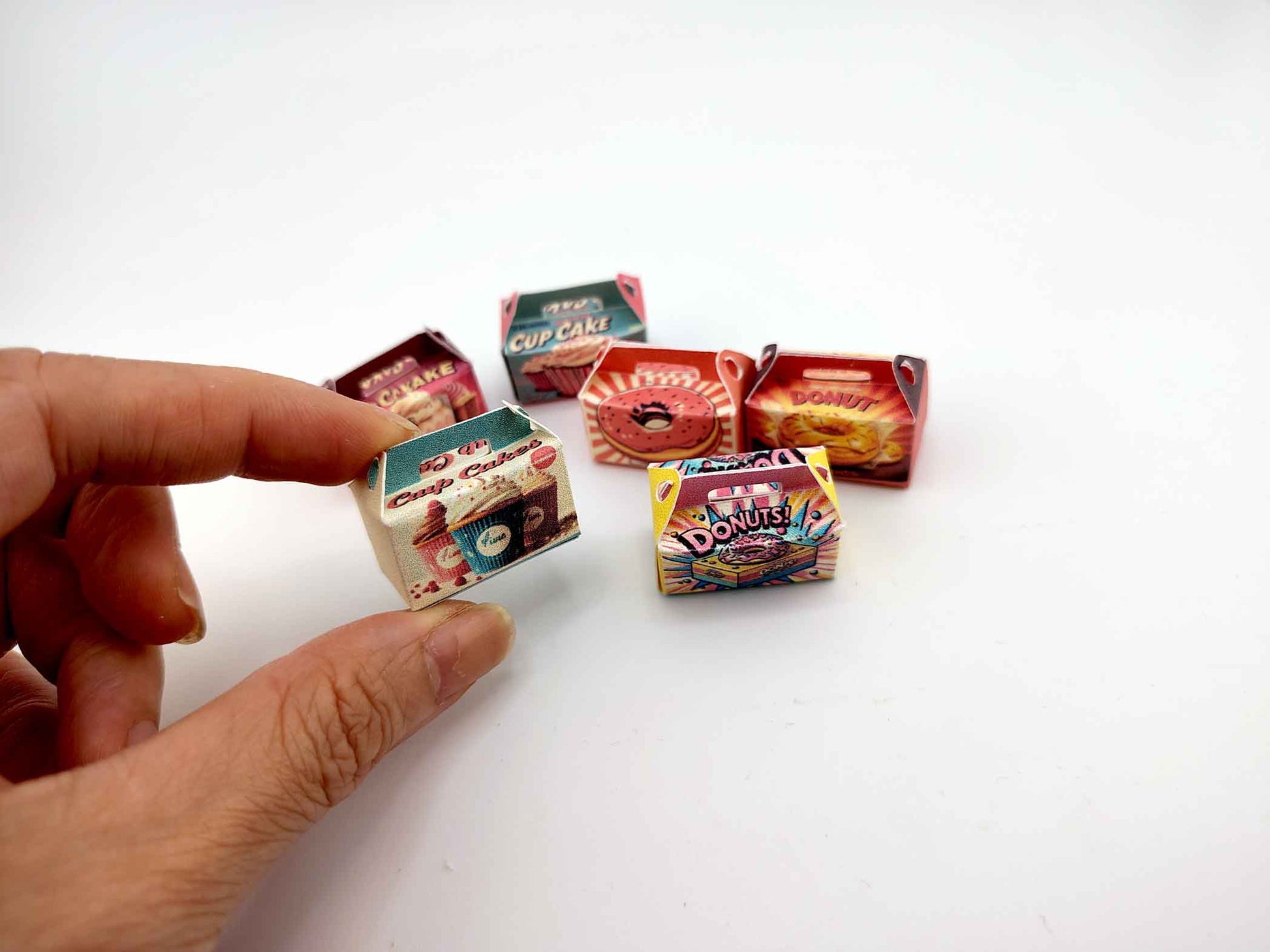 Baking Donut box and Cup Cake box, 6 styles colorful diorama  for 1:12 Dollhouse accessories and food perfect decoration
