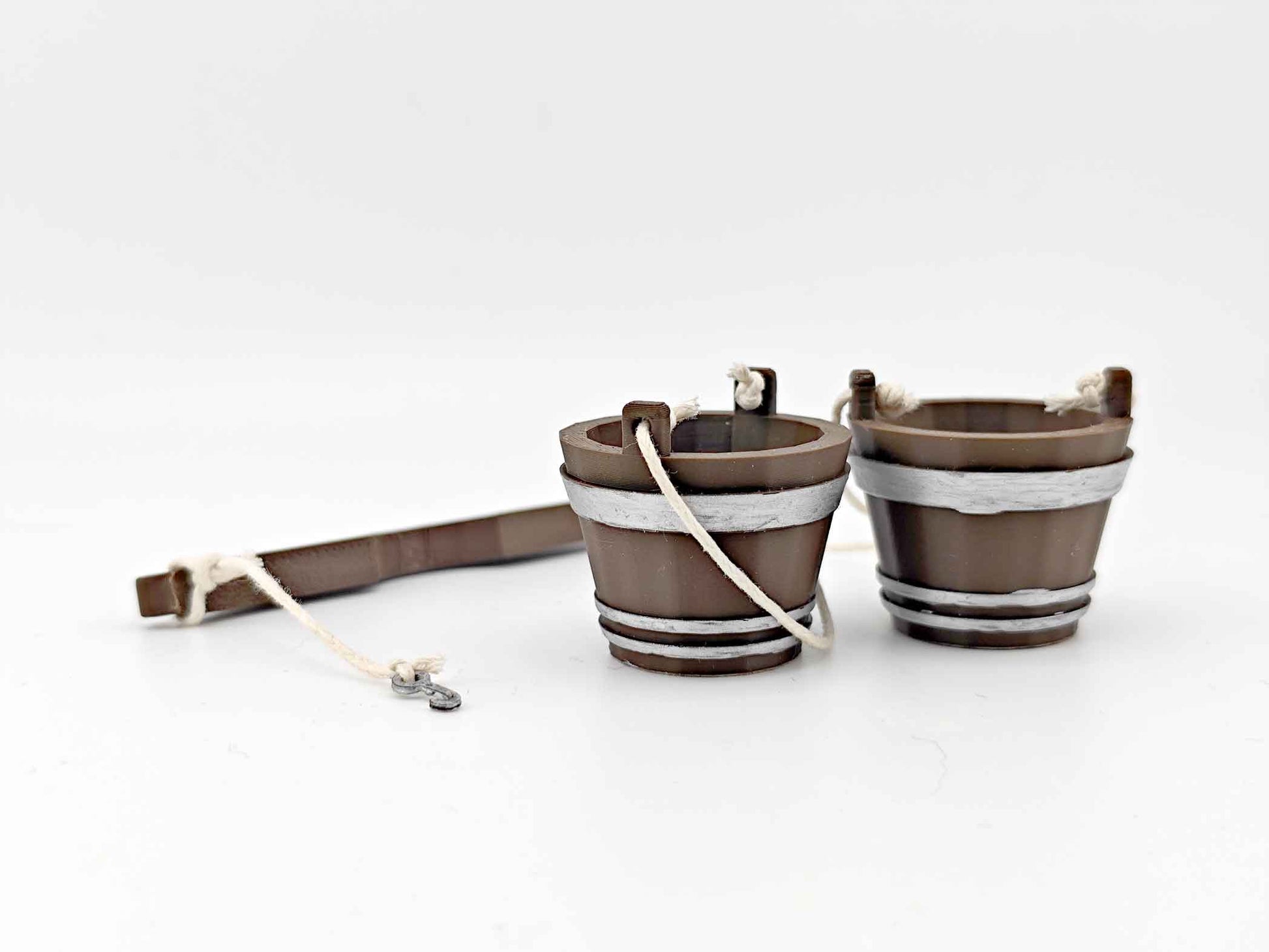 1:12 Miniature wooden water bucket for outdoor Door — 3D Print STL File, Dollhouse Accessories