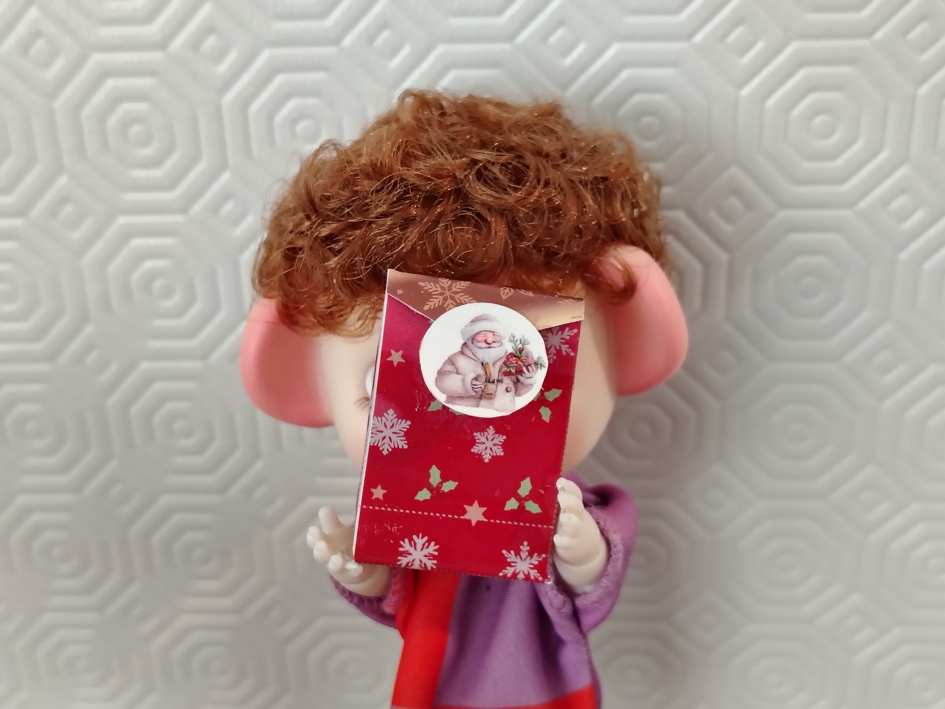 Open box 8 styles Christmas wrapping bags different colors and styles with Santa stickers for dollhouse Christmas setting or gift 11:12