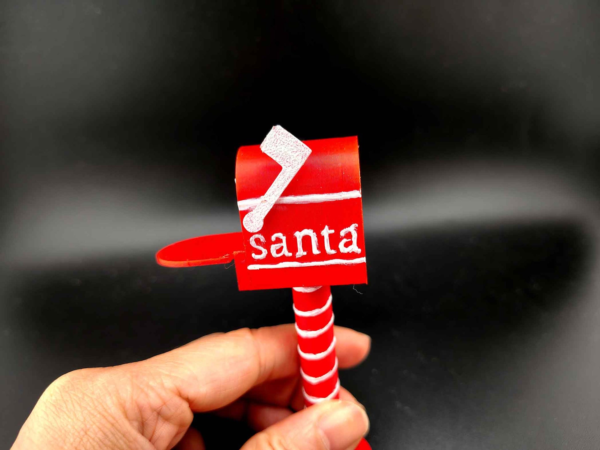 Openable Santa Christmas Mail Box with Envelope and Christmas card for 1:12 dollhouse outdoor decoration, mechanic 3d toy