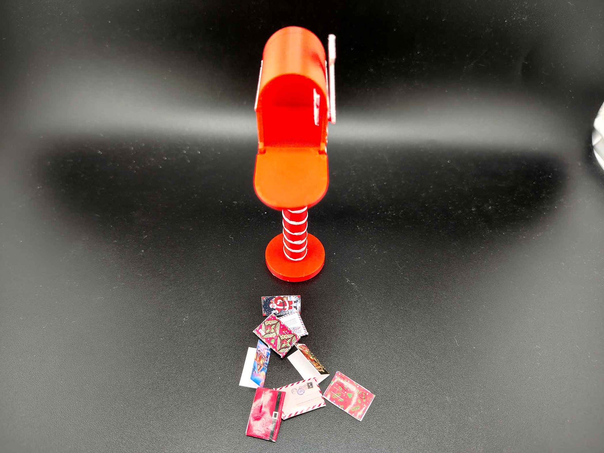 Openable Santa Christmas Mail Box with Envelope and Christmas card for 1:12 dollhouse outdoor decoration, mechanic 3d toy