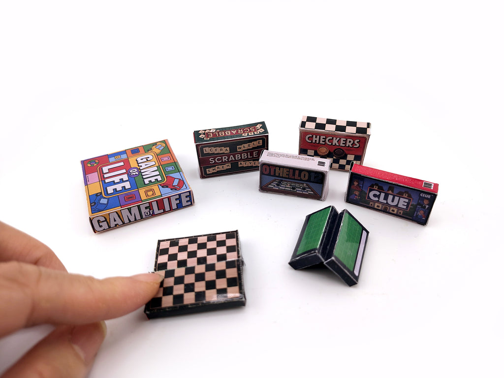 miniature 1:6, 7 items Board Games and openable chess board Clue, Checker, scrabble, game of life, Othello12 l toy printable template