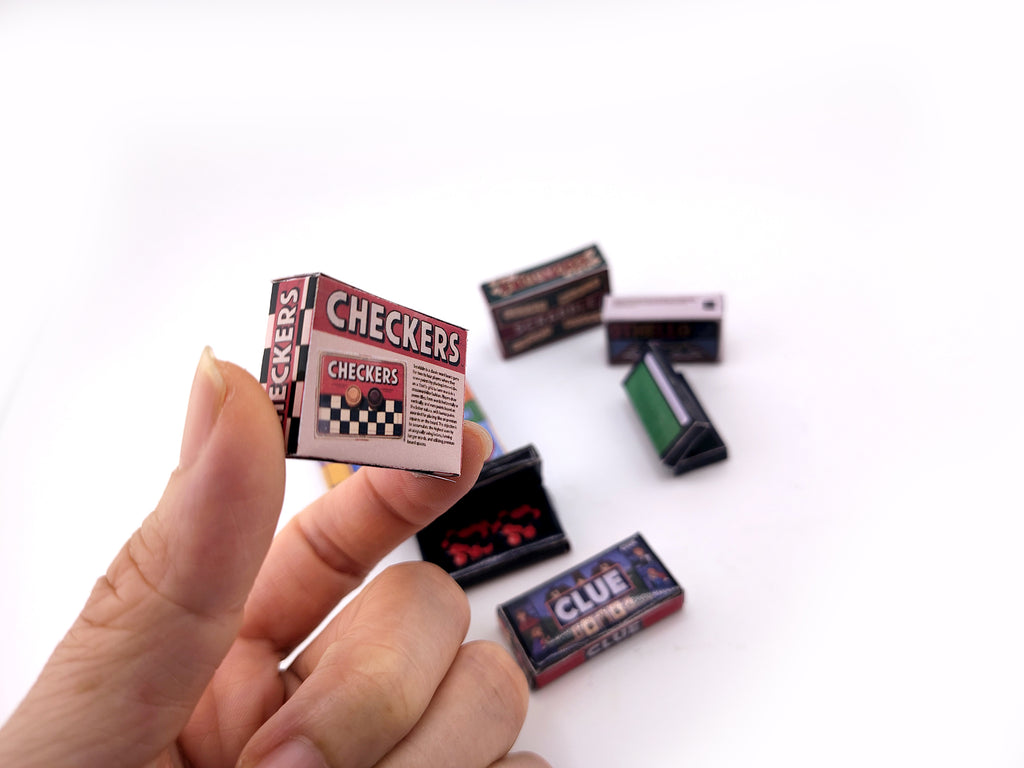 miniature 1:6, 7 items Board Games and openable chess board Clue, Checker, scrabble, game of life, Othello12 l toy printable template