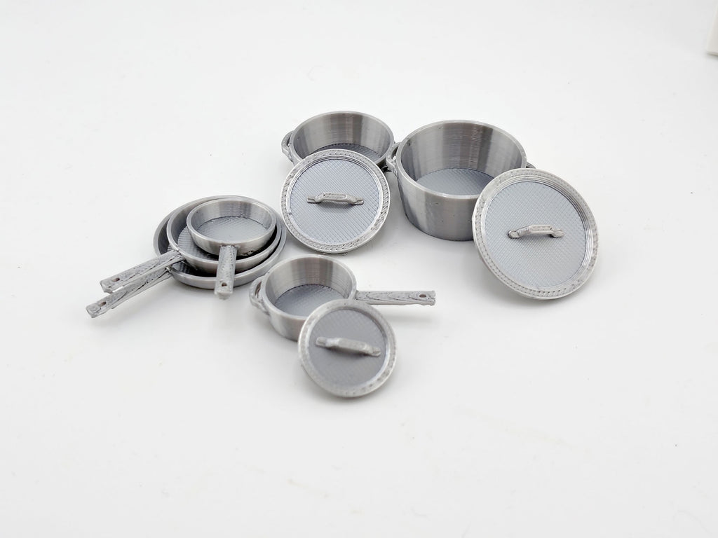 1:12 Miniature pans and pots 6 pieces with lids — STL File for Dollhouse Kitchen Scenes
