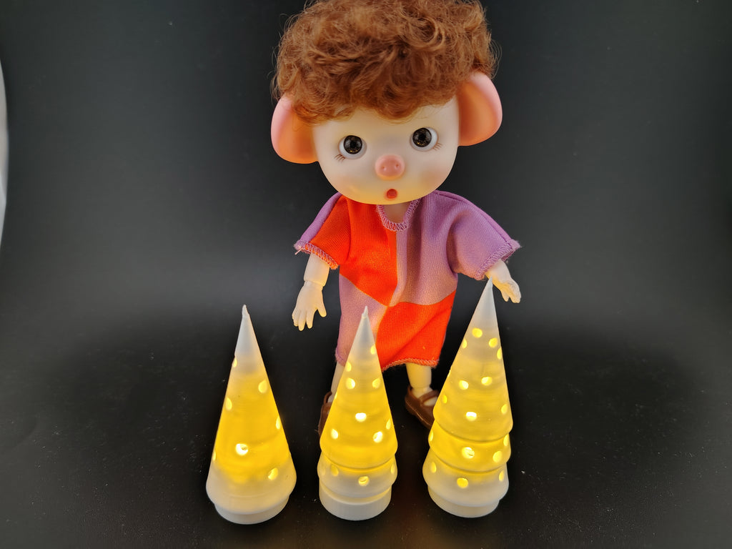 Christmas Tree easy light on decoration STL file for dollhouse or desk x'mas display , 3 style